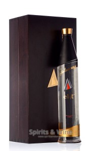 Stolichnaya Elit Himalayan Edition