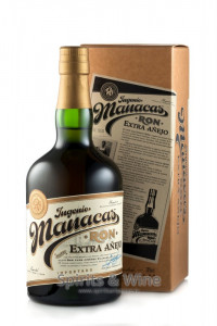 Manacas Rum